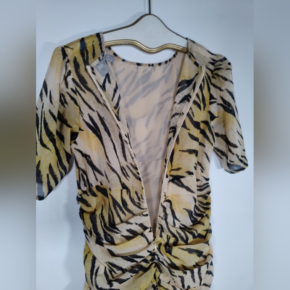 Asos Ruched Tiger Print Dress Size 8 - Picture 4 of 6
